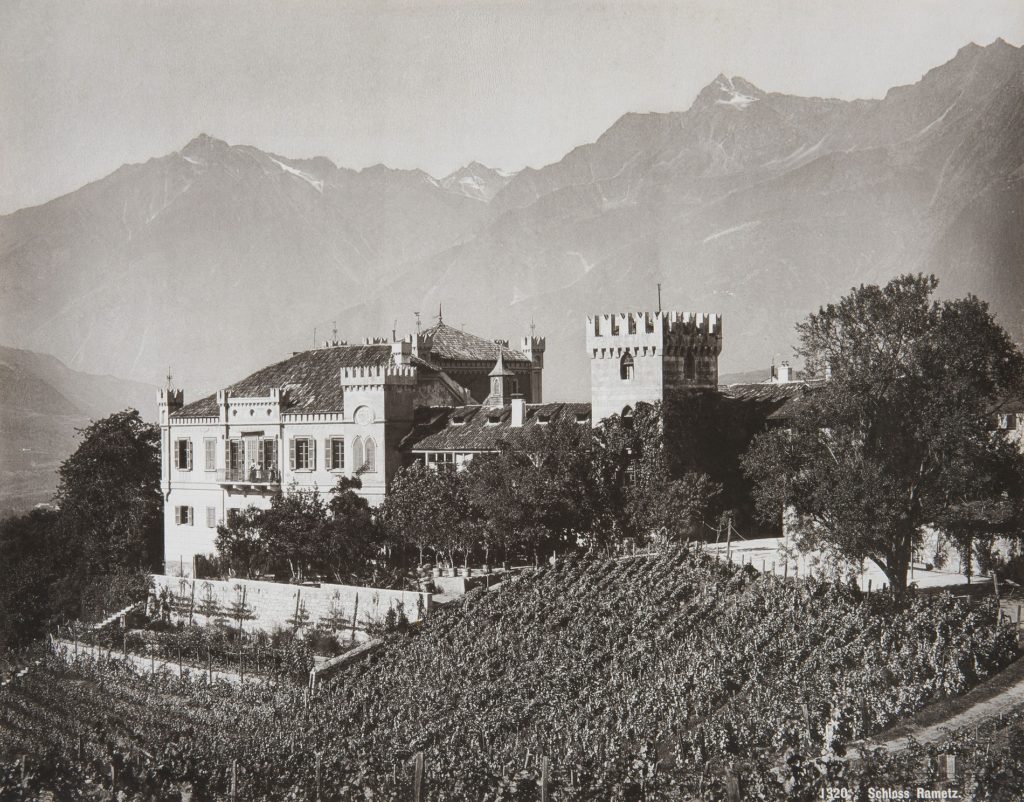 Schloss Rametz in Obermais/Meran