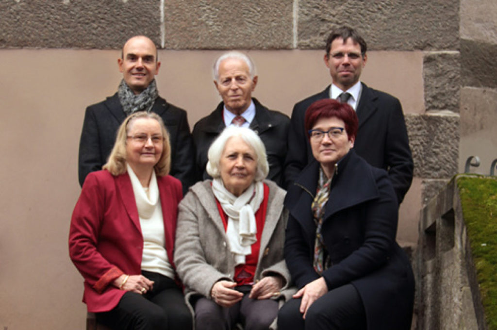 Photo Foundation board: Row back from left: Gerhard Fasolt, Vinzenz Hofer, Florian Kiem. Row front from left: Karin Pircher, Anntraud Torggler, Herta Waldner
